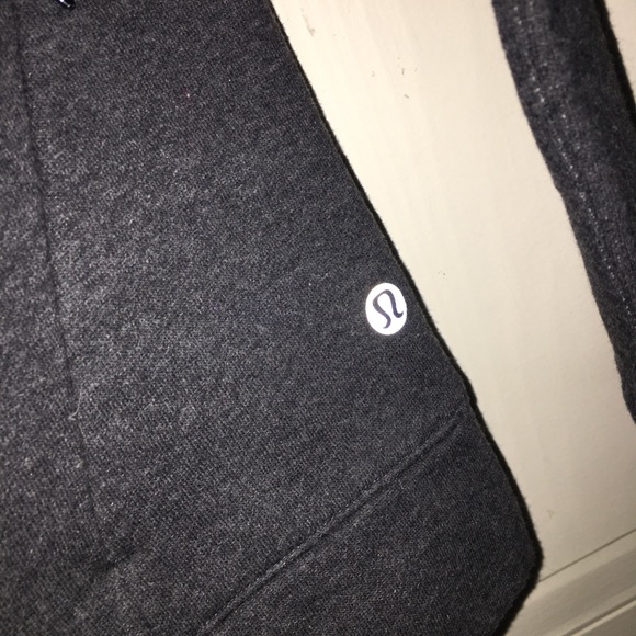 Lululemon sweatshirt - Picture 5 of 6